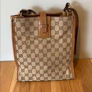 Gucci top handle tote